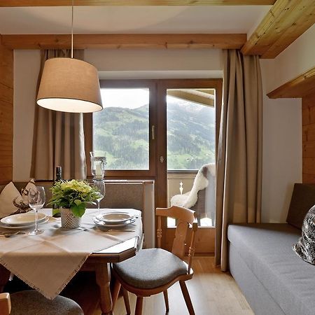 Haus Sunnbichl Apartment Hippach Room photo